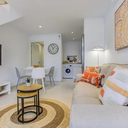 Homu Cherne - Muy Cerca De La Playa 公寓 *